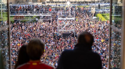 El presidente Petro defendió las reformas desde el balcón