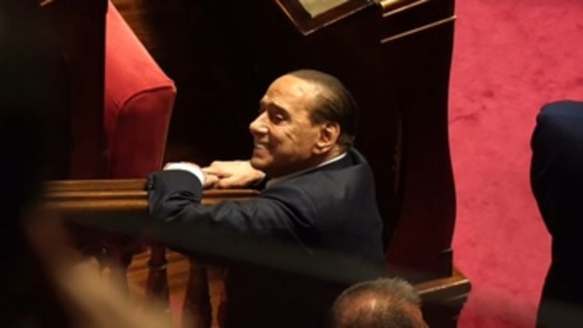 Berlusconi, absuelto de comprar el silencio de los asistentes a sus fiestas