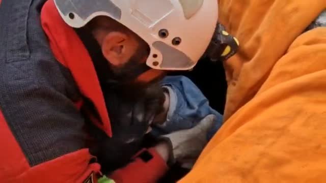 Los efectivos de la UME regresan a casa tras el horror de Turquía