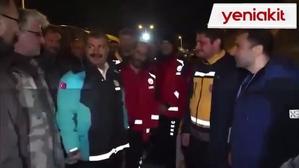 Bakan Koca büyük tehlike atlattı! Alev topunun arasında kaldı