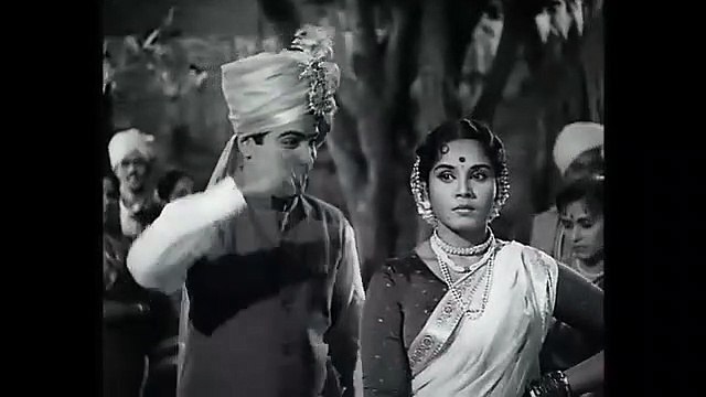 Sawaal Jawaab _ Sawaal Majha Aika _ Classic Marathi Movie _ Jayshree Gadkar, Arun Sarnaik
