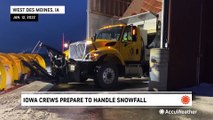 Iowa crews prepare for wintry blast as snowfall targets the Midwest