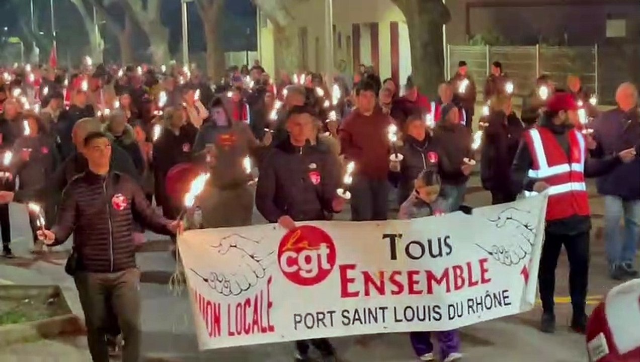 Port Saint Louis: Manifestation aux flambeaux pour défendre les retraites