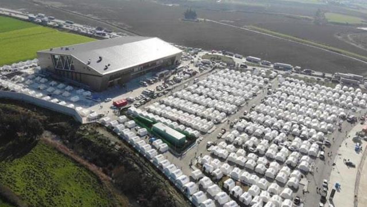 Beşiktaş'tan alkışlanacak hareket! Hatay'ın ardından Kahramanmaraş'ta da çadır kent kuracaklar