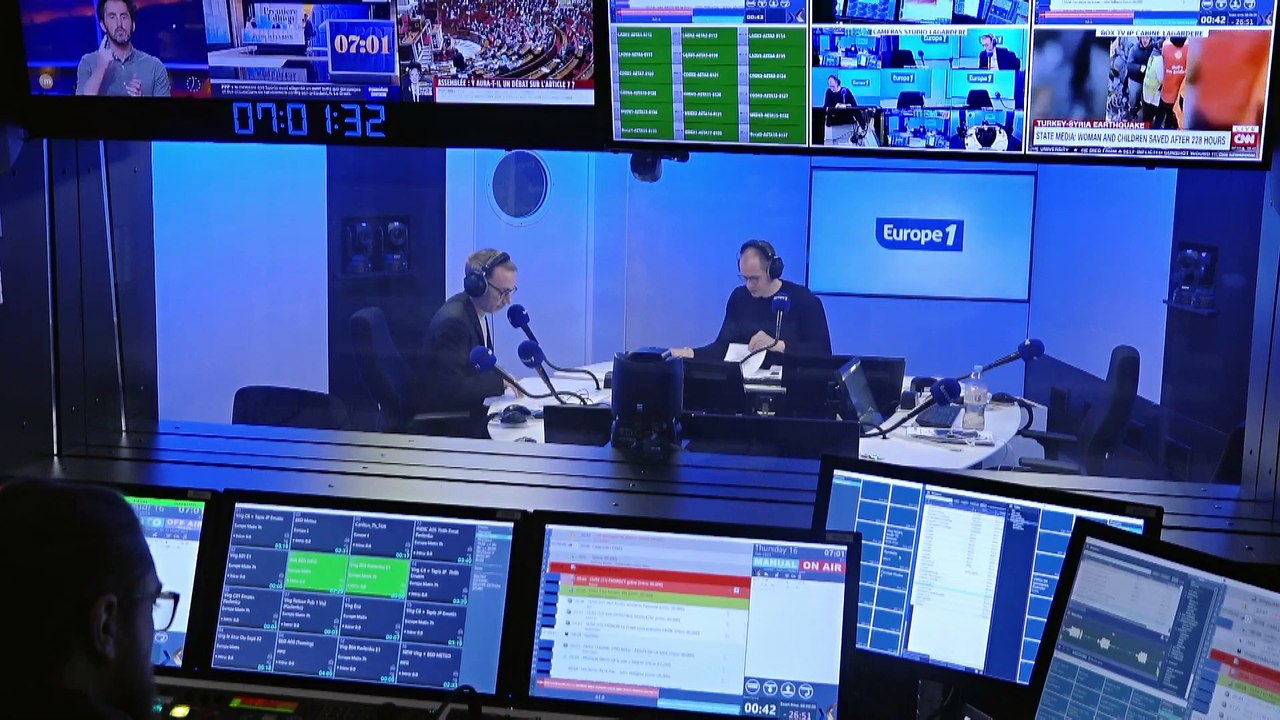 Réforme des retraites : les syndicats préparent la grève générale du 7 mars