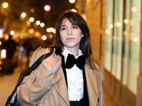 Il me faisait aller trop loin : Charlotte, la fille de Serge Gainsbourg, dévoile toutes ces choses qui la gênaient