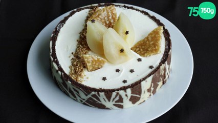 Croustillant praliné et mousse de poire dans son habit joconde imprimé