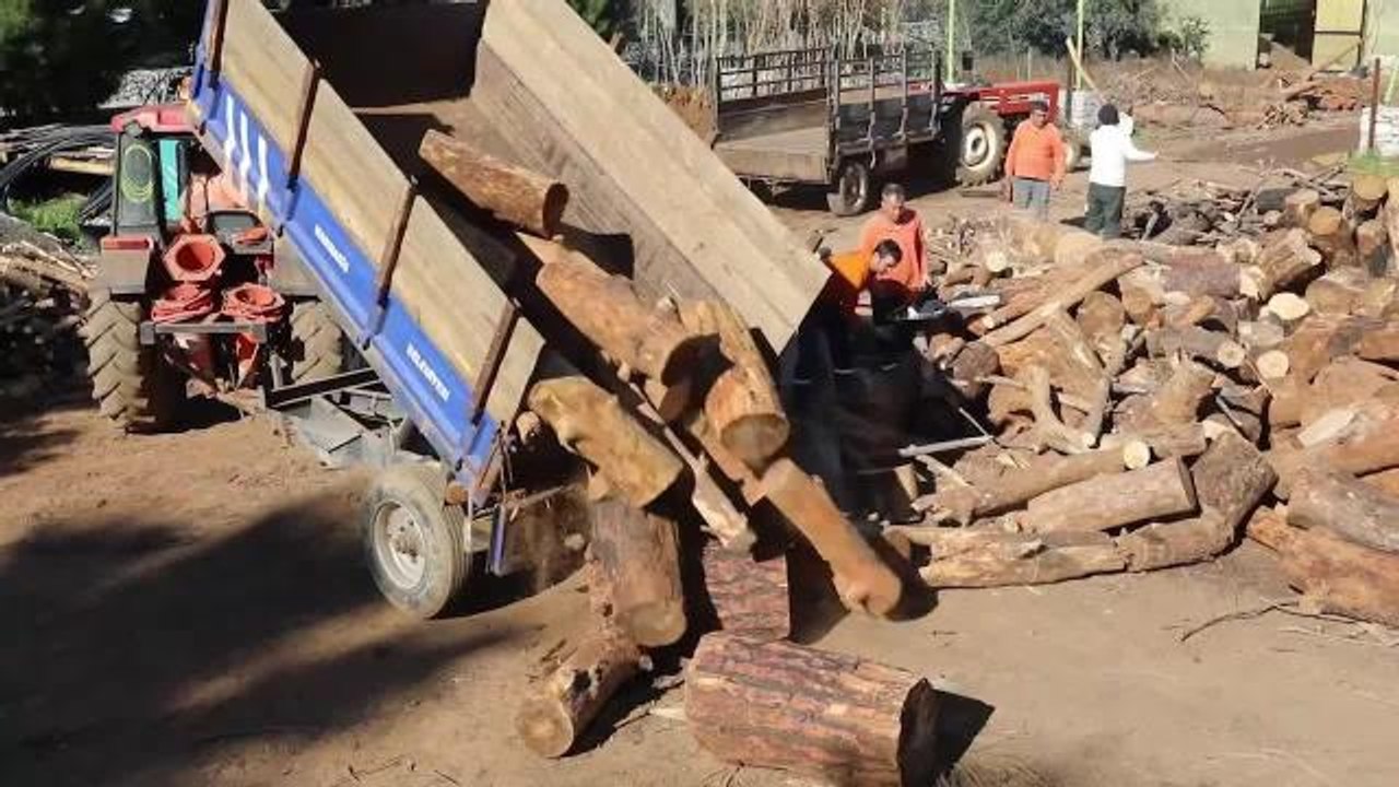 Marmaris Belediyesi, Afet Bölgesine Yakacak Göndermeye Devam Ediyor