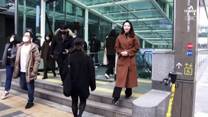 [경제카메라]어색해진 사무실…‘MZ 떠날라’ 대안 고심