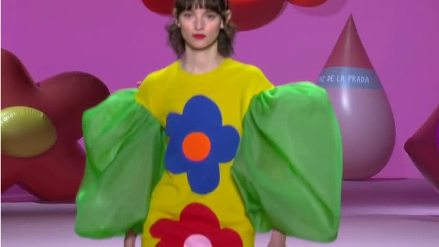 Agatha Ruiz de la Prada llena de color la pasarela Cibeles