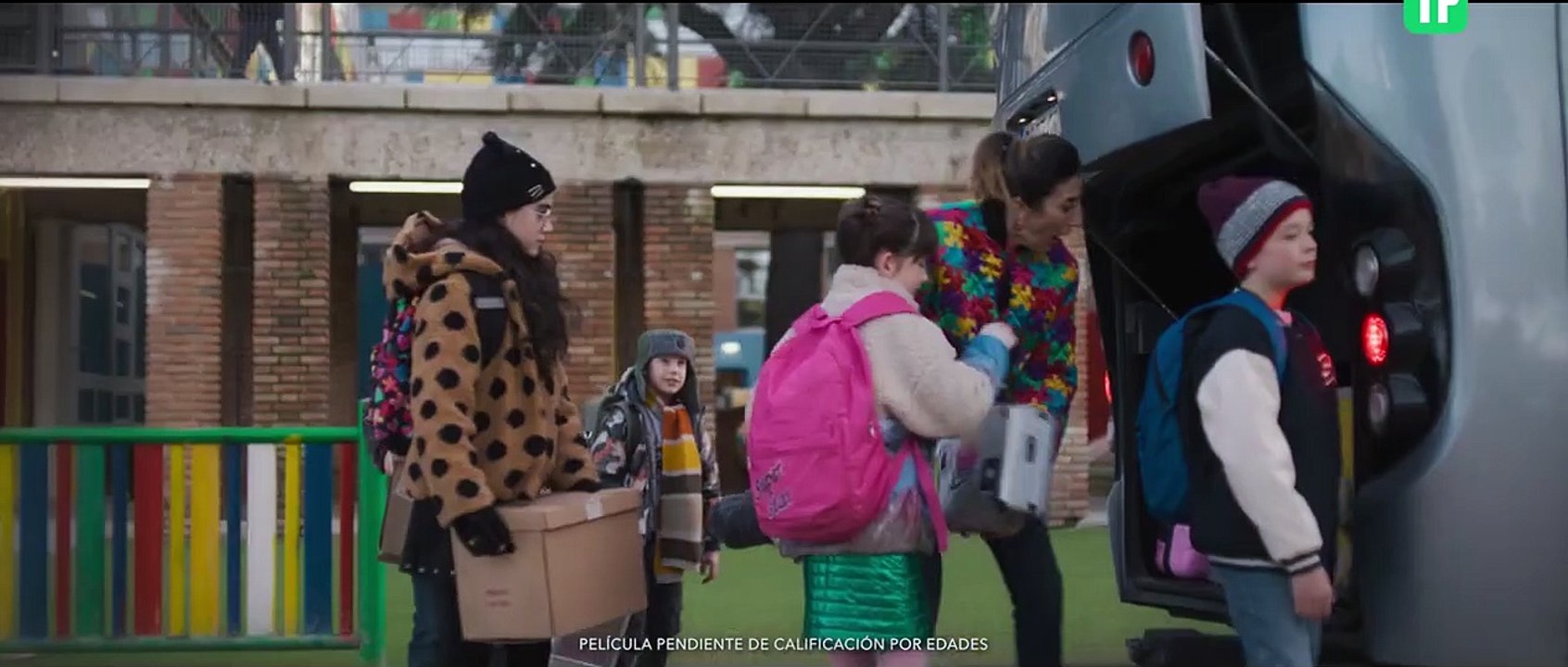 Tráiler "El hotel de los líos", protagonizada por José Mota, Pepe Viyuela y Paz Padilla. Estreno en cines el 24 de marzo.