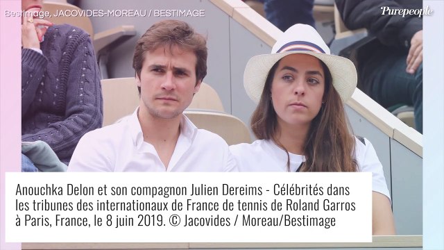 L'amour, c'est... : Alain Delon complice avec son gendre Julien Dereims, sa fille Anouchka balance les dossiers