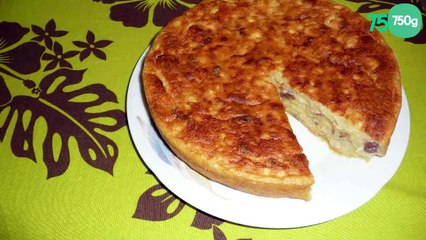 Gâteau de uru aux bananes séchées et pamplemousse