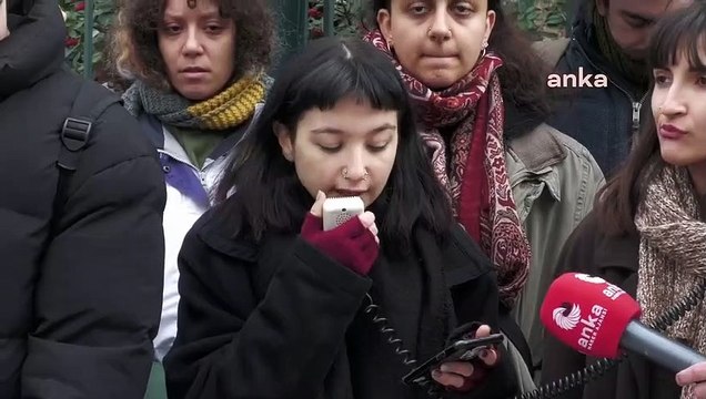 Mimar Sinan Üniversitesi öğrencilerinden 'uzaktan eğitim' protestosu: Yurtları değil, Saray'ı boşalt!