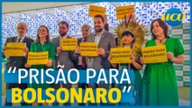 Psol pede prisão de Bolsonaro ao STF com 300 mil assinaturas