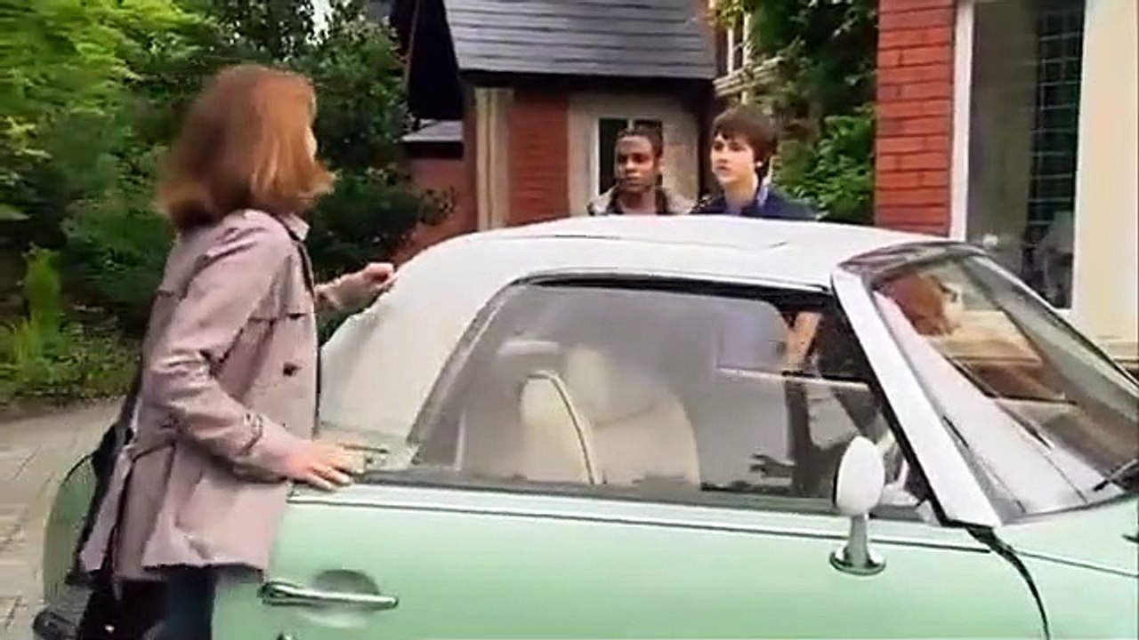 The Sarah Jane Adventures - Se2 - Ep01 - The Last Sontaran - Part 1 HD Watch