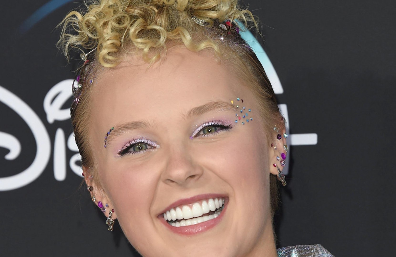 JoJo Siwa has been cast in new horror thriller 'All My Friends Are Dead