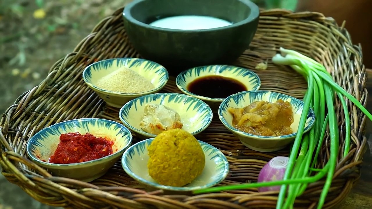 #AUSgrayfish Cooking Grayfish Lobster BBQ Recipe With Hot Spicy Sauce Eating So Delicious In Jungle