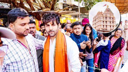 Siddhivinayak Temple पहुंच Kartik Aaryan ने बप्पा का किया दर्शन, Shehzada के लिए मांगा आशीर्वाद