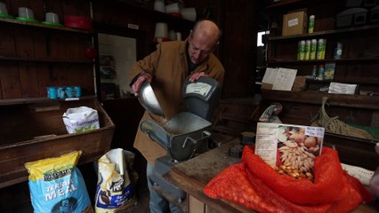 Timewarp corner shop virtually unchanged since opening in 1923 is closing down