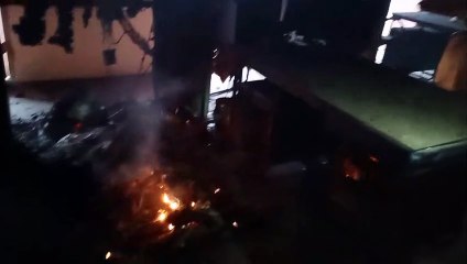 बैंक में उपकरण व आवश्यक दस्तावेज जले