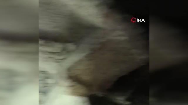 Aydınlı madenciler enkaz altında sohbet ederek minik kızı hayatta tutmaya çalıştı