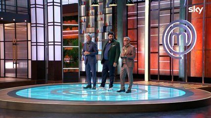 Masterchef 12, l''amuse-bouche' di Barbieri e la ridarella incontenibile - Video