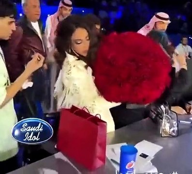 ماجد المهندس يحتفل بعيد ميلاد الفنانة أحلام
