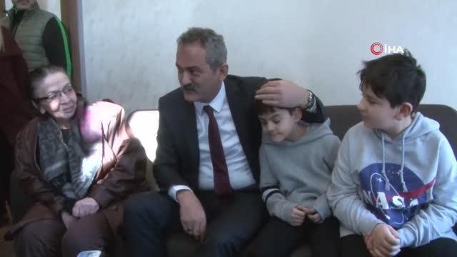 Milli Eğitim Bakanı Mahmut Özer: İsteğimiz özellikle deprem bölgesinde eğitim öğretimi bir an önce normalleştirmek