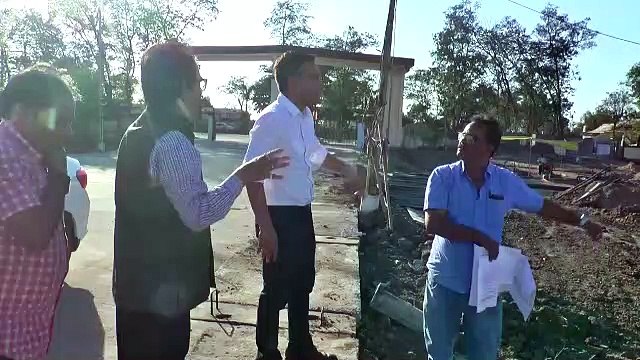 कलेक्टर ने किया निर्माणाधीन भवन का निरीक्षण
