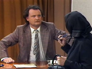 Hivatalban - Máthé Erzsi és Balázs Péter (1984)