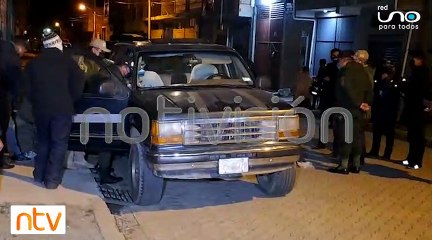 Hallan un vehículo, presumen que pertenecía a los atracadores de la casa de cambio