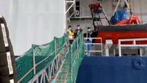 La Geo Barents ad Ancona, lo sbarco di 48 migranti salvati lunedì