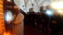 Depremde hayatını kaybedenler için tarihi Hüsrev Paşa Camii'nde gıyabi cenaze namazı kılındı