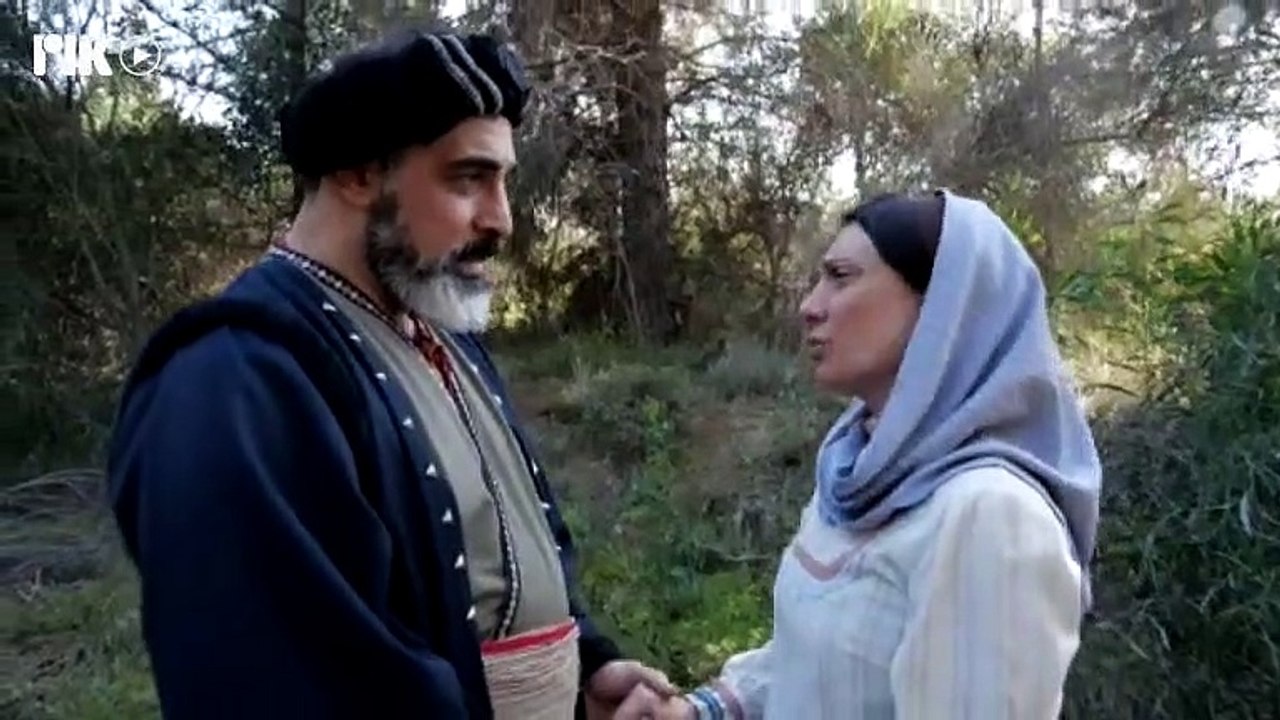 Τρικυμία επ98
