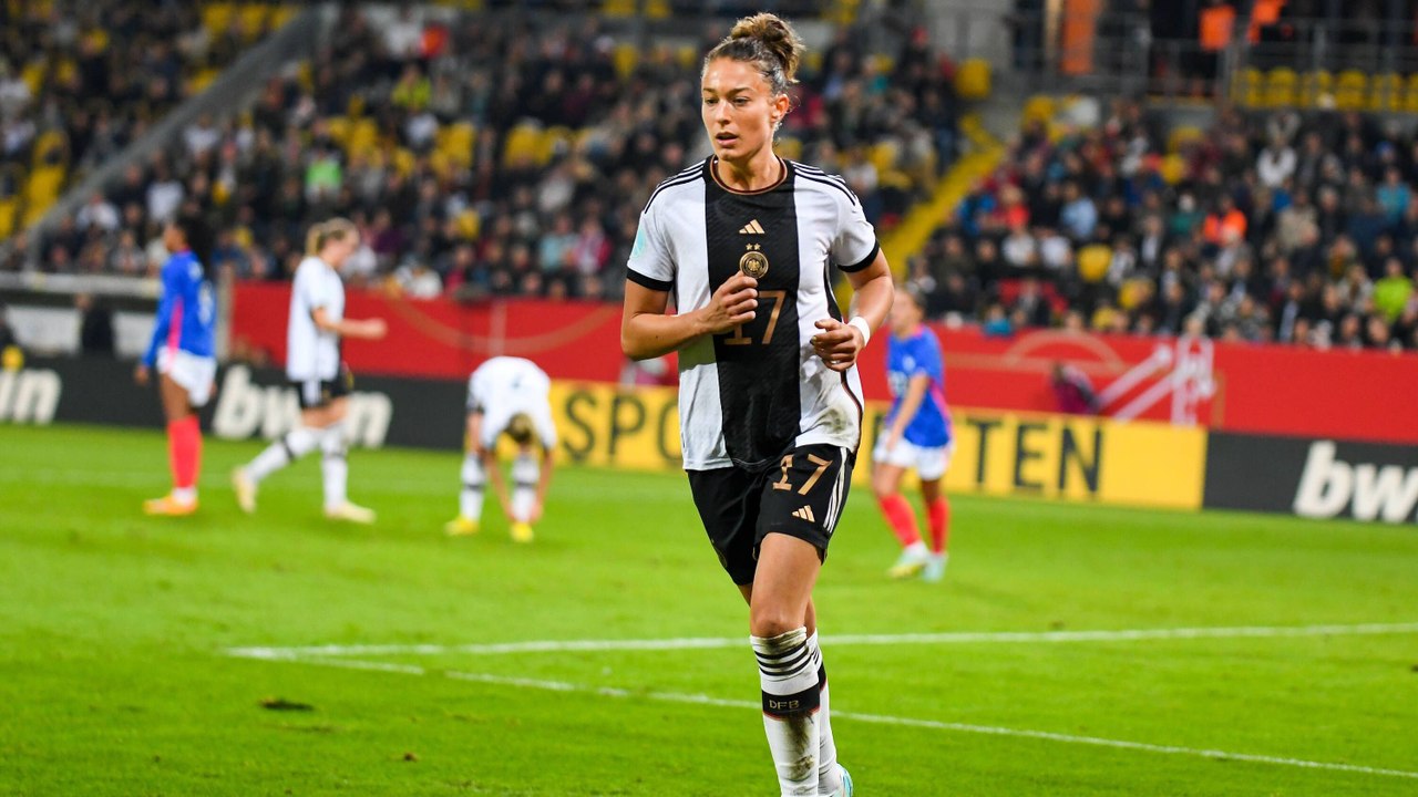 Rauch sieht DFB-Frauen auf neuer Ebene: 'Wir haben etwas Magisches kreiert'