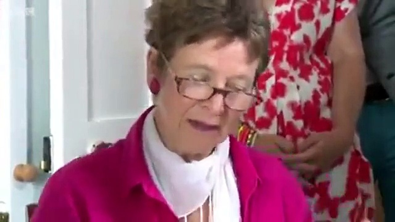 The Great Interior Design Challenge - Se2 - Ep05 HD Watch