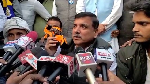 आम आदमी पार्टी के उत्तर प्रदेश प्रभारी व राज्यसभा सांसद संजय सिंह