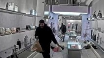 Moment thieves loot $50,000 worth of Givenchy from New York City store