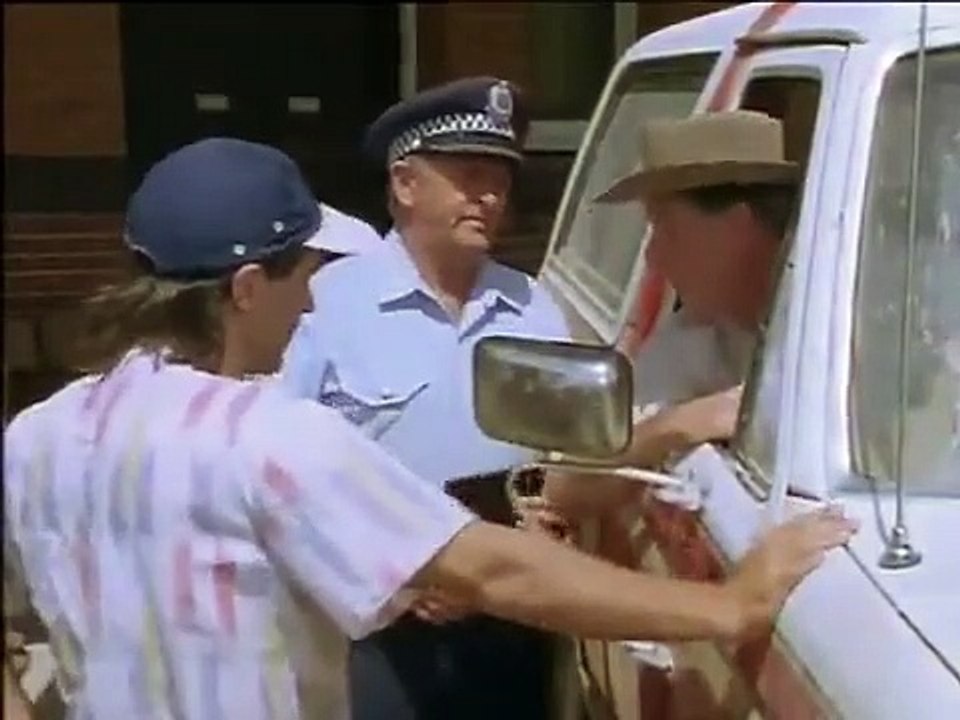 The Flying Doctors - Se2 - Ep03 HD Watch