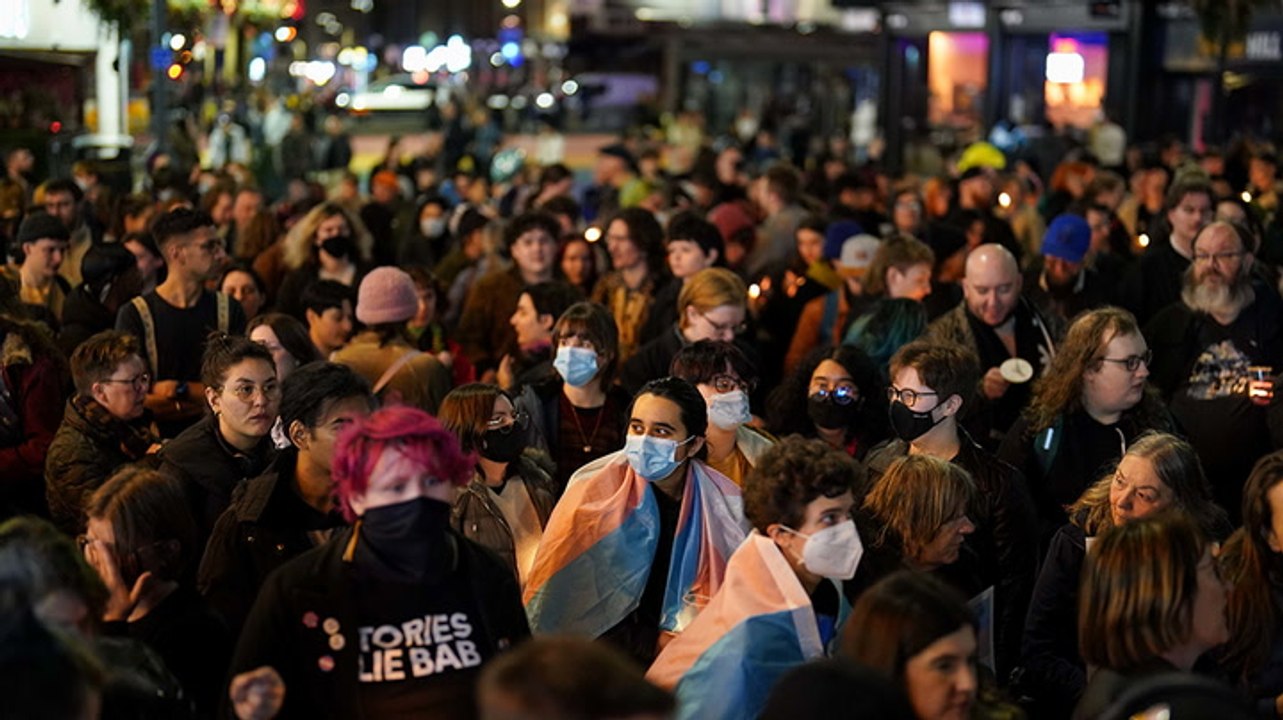 Hundreds light candles for Brianna Ghey at Birmingham vigil