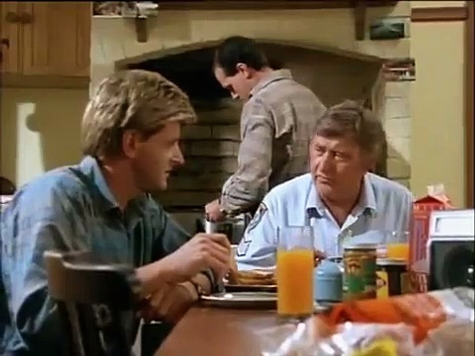 The Flying Doctors - Se2 - Ep14 HD Watch