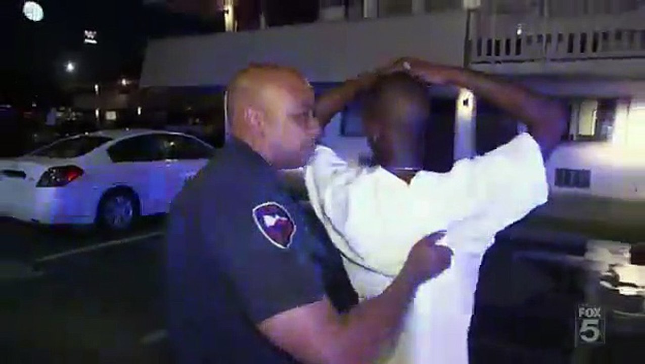 Cops - Se24 - Ep10 HD Watch