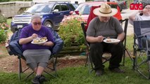 ‘1000-Lb. Sisters’ Amy Slaton IN TEARS At Family Outing (Exclusive)