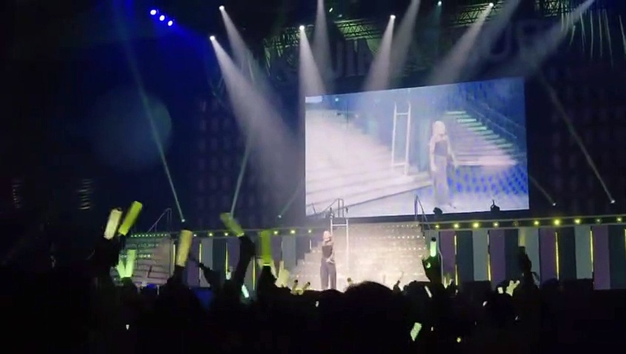 Akimoto Sayaka - Mushi no Ballad ("Kojimatsuri ~Kojima Haruna Kanshasai~" (こじまつり～小嶋陽菜感謝祭～))