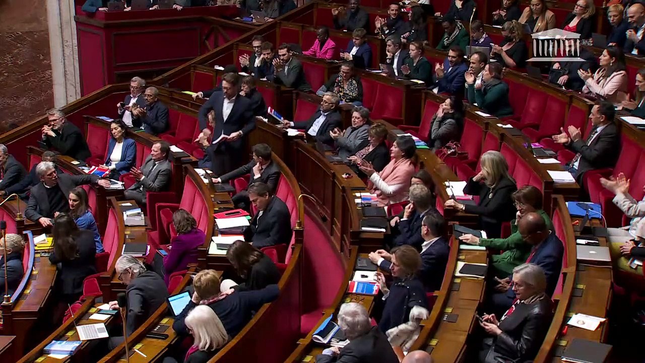 3ème séance : Loi de financement rectificative de la sécurité sociale pour 2023 (suite) ; Débat et vote sur une motion de censure (article 49, alinéa 2, de la Constitution) - Vendredi 17 février 2023