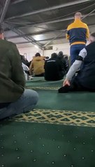 Cuma hutbesinde Oğuzhan Uğur ve Haluk Levent hedef gösterildi