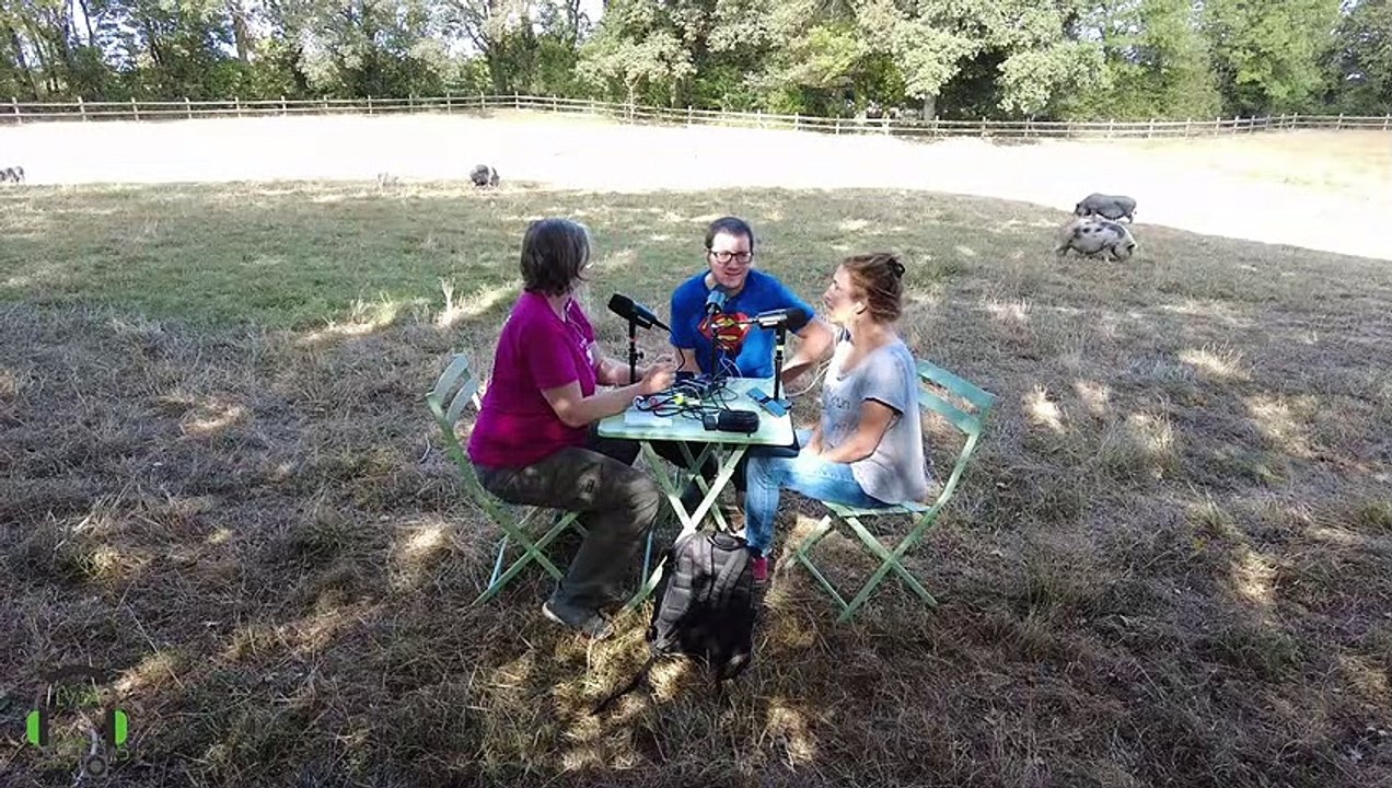 LVDA#43 Immersion Chez Les Cochons & Co... (avec Caroline, Refuge Groin Groin)