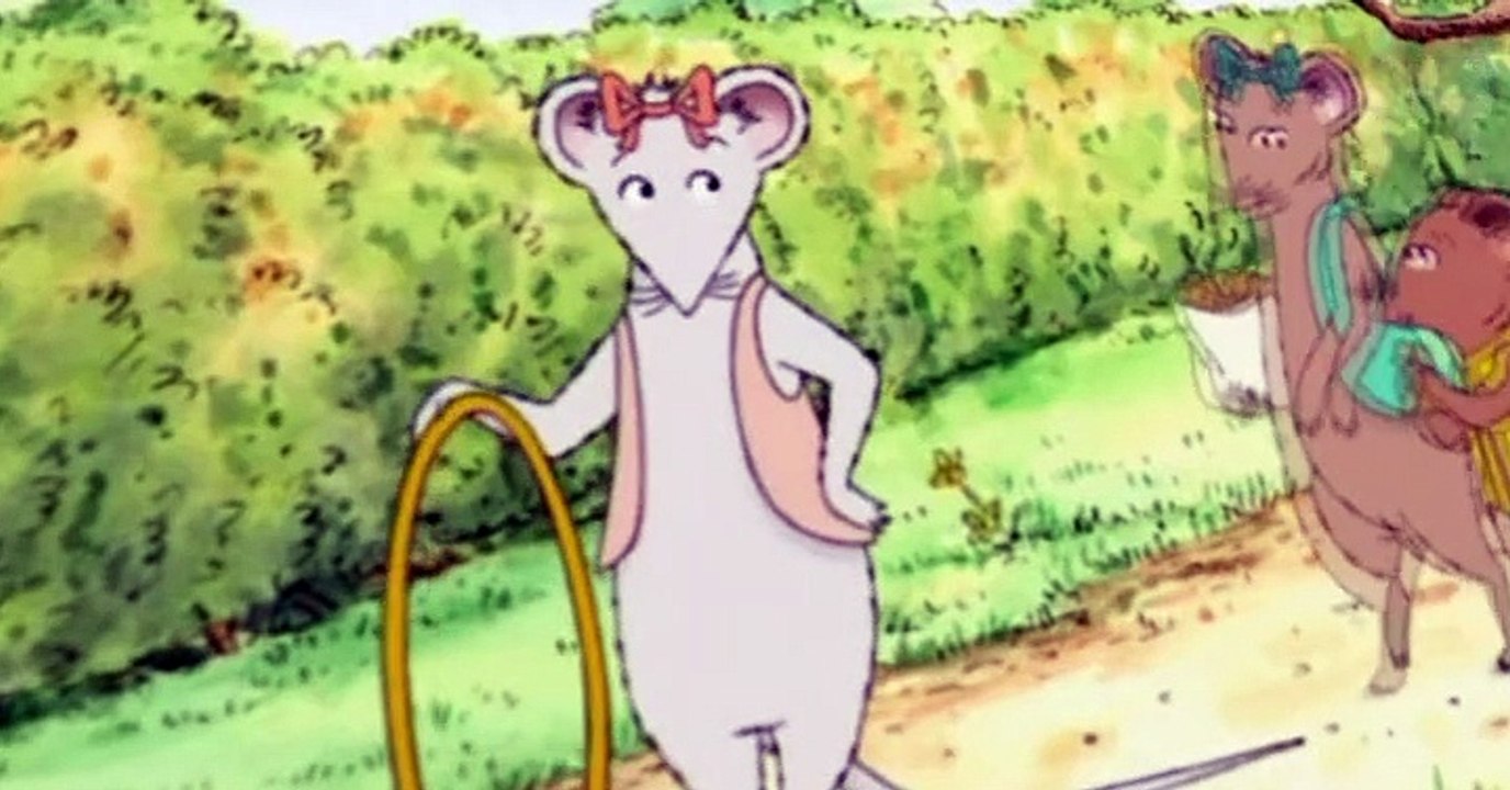 Angelina Ballerina Angelina Ballerina S02 E006 Heads and Tails video