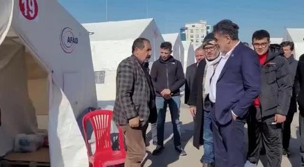 Remzi Çayır, Osmaniye'de Depremzedeleri Ziyaret Etti